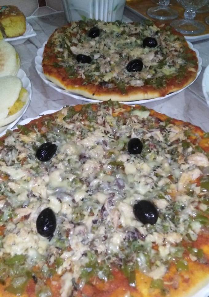 صورة عجينة بيتزا رائعة جداً