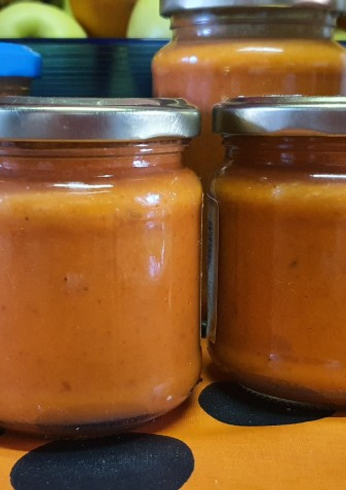 Una foto de Mojo rojo rico rico Thermomix