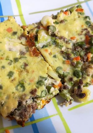 Una foto de Pastel de verduras con carne molida