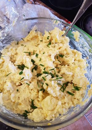 A picture of Potato salad.