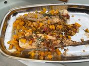 Une photo de huile piment espelette