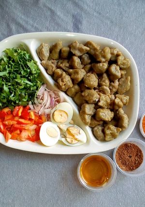 A picture of Bean dumplings (dan wake).