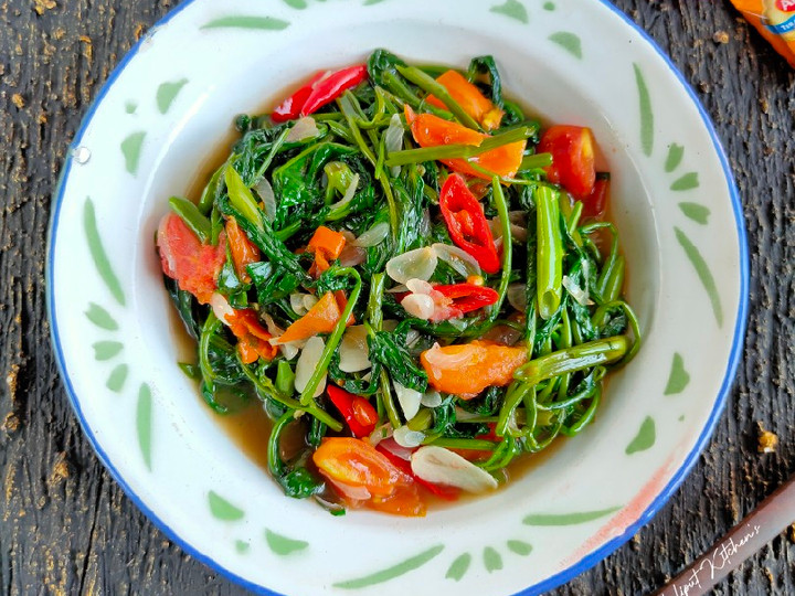 Resep Cah Kangkung Terasi yang Lezat Sekali