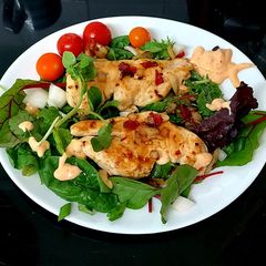 A picture of My Chinese Salt & Chilli pepper Chicken Salad 🐔 🥗🍅.