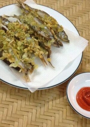 Hình của món Cá trứng chiên cốm.