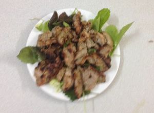 Hình của món Thịt lợn mán nướng riềng, mẻ, sả.