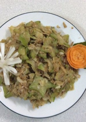 Hình của món Khế trộn tép moi Hà tĩnh.