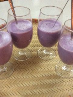 Hình của món Sinh tố rau cải tím và dứa .