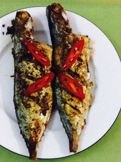 Hình của món Cá bạc má nướng lò.