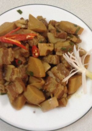 Hình của món Thịt heo kho măng của Hà Tĩnh mình. .