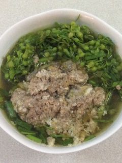 Hình của món Canh cua hoa thiên lý.
