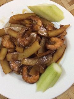 Hình của món Tôm rim cùi dừa .