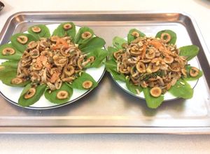 Hình của món Gỏi sung muối với thịt ba chỉ và tôm chua.