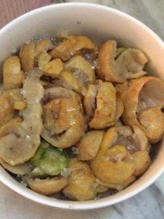 Hình của món Sấu chín dầm đường phèn.