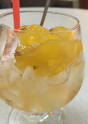 Hình của món Cocktail trái thơm (dứa) Tiền Giang.