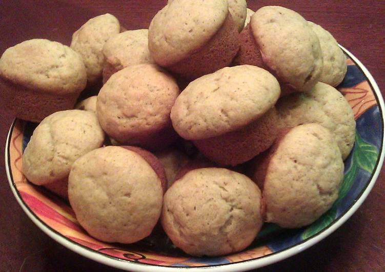 Recipe: Delicious banana mini muffins