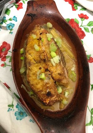 A picture of Fish Tagine with Celery.