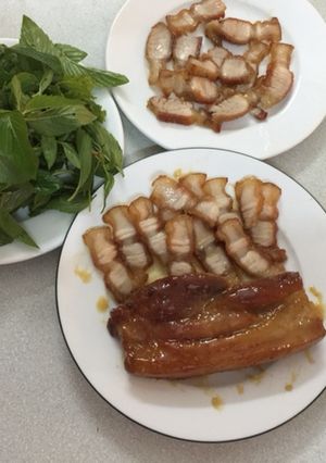Hình của món Thịt Áp Chảo.