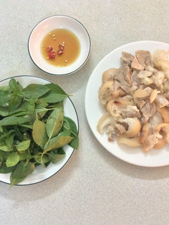 Hình của món Chân Giò Luộc.