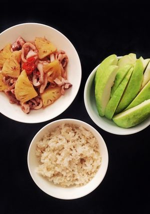 Hình của món Mực xào thơm.