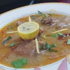 A picture of Beef nihari.