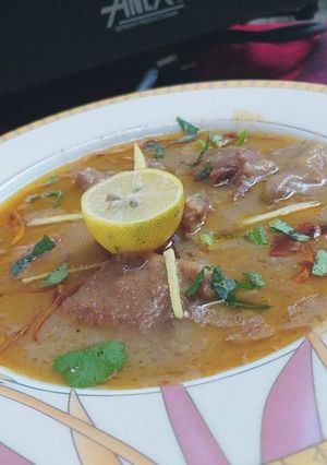A picture of Beef nihari.