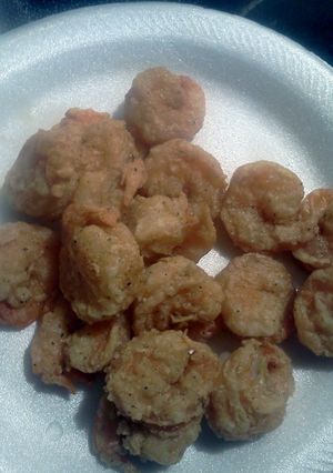 A picture of fried shrimp.