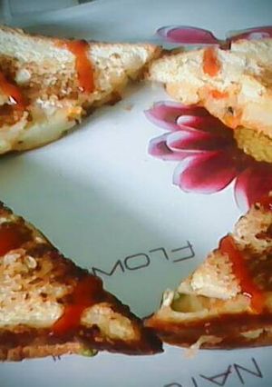 A picture of Khatta mitha sandwich.