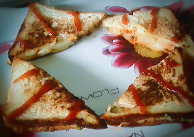 Steps to Make Award-winning Khatta mitha sandwich