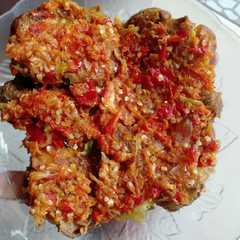 A picture of Ayam penyet sambal dower.