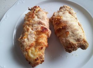 Foto principal de Libritos de pollo rellenos de jamón dulce y quesos (en horno y fritos)