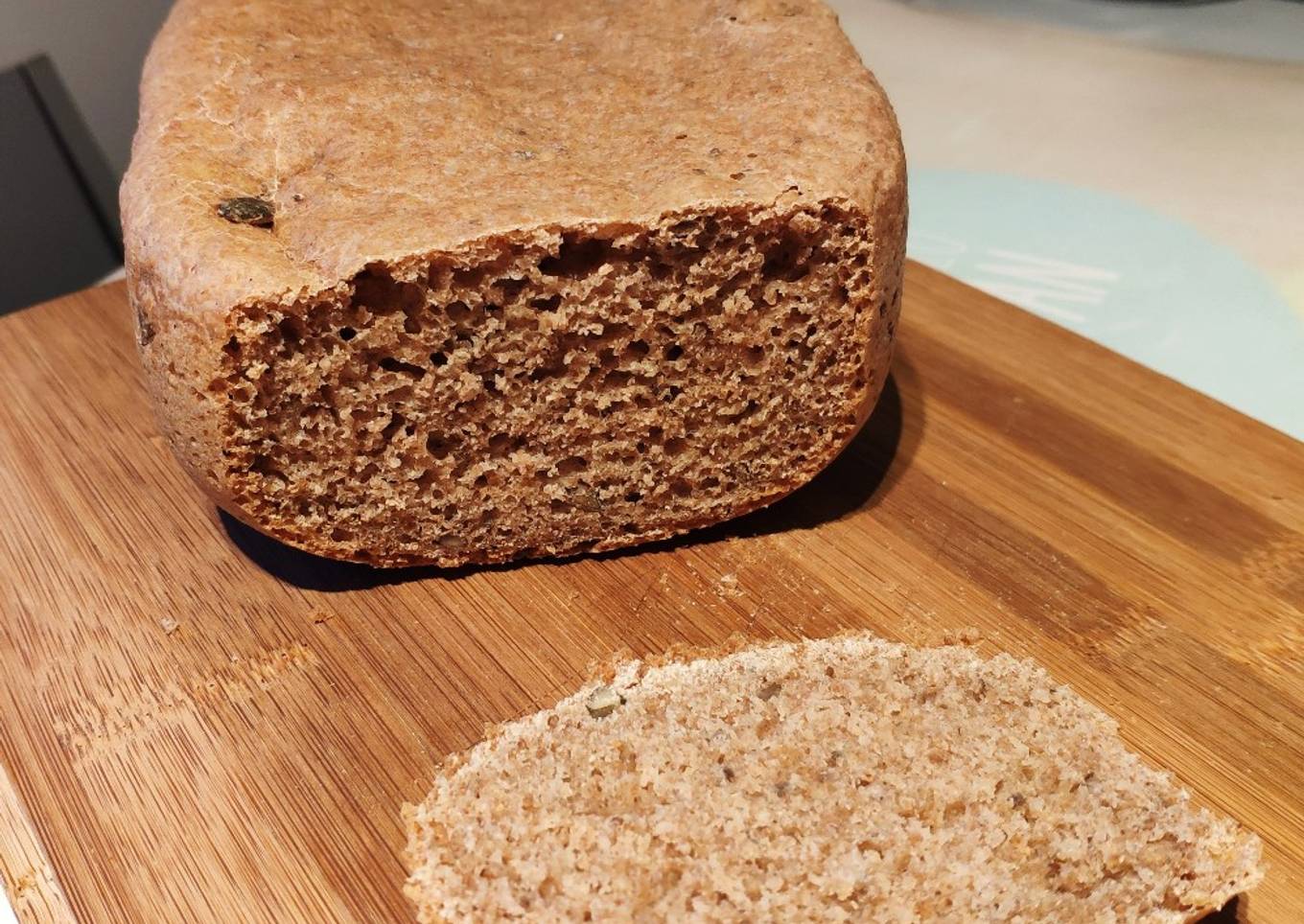 Pan de espelta integral en panificadora