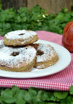 Una foto de Aros de manzana con avena y canela🍎