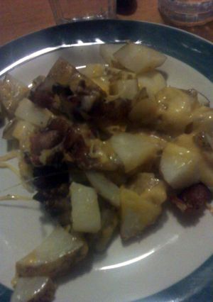 A picture of Bacon chessey poato..
