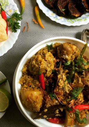 A picture of Mangshor Bhuna Khichuri (Mutton Khichdi - Bengali Style).