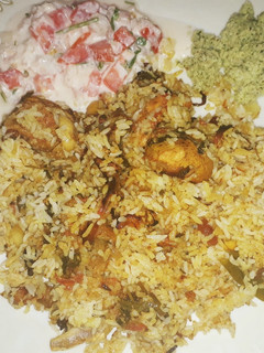 A picture of Chicken biryani.