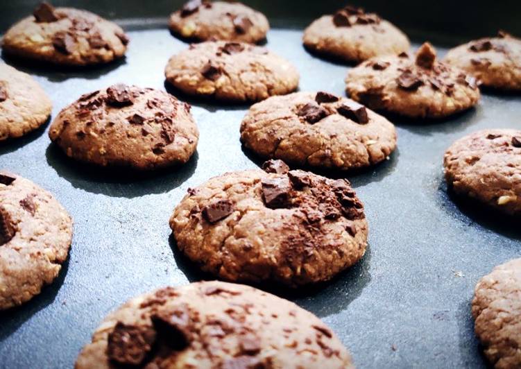 Choco wheat oats cookies