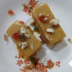 A picture of Mango frozen yoghurt ice cream.