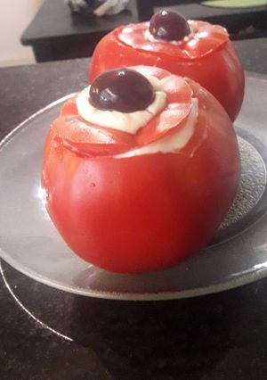 Una foto de Tomates rellenos