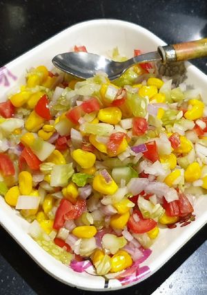 A picture of Healthy Corn Salad.