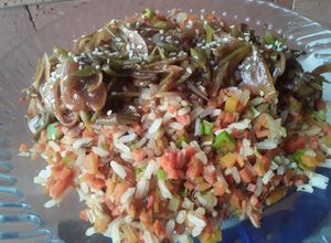 Una foto de Arroz🍚 con vegetales🥗 y salsa de soja...🤔
