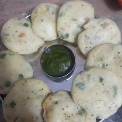 A picture of Vegetable idli.