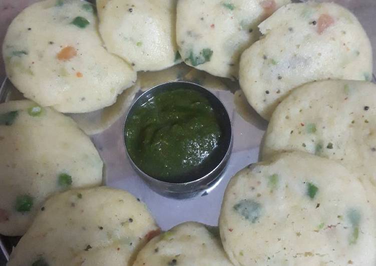 Vegetable idli
