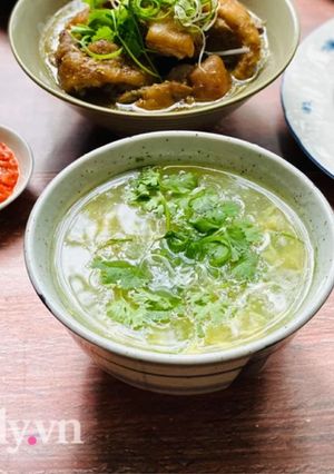 Hình của món Súp Gà Vi Cá.