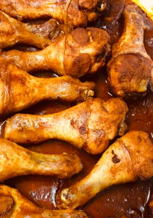 A picture of Skinned Baked  chicken drumsticks.