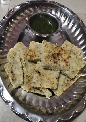 મિક્સ દાળ ના ઢોકળા (Mix Dal Dhokla Recipe In Gujarati) રેસીપી મુખ્ય ફોટો