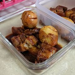 A picture of Chinese braised pork.