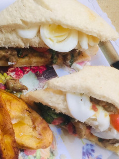 A picture of Easy sandwich.