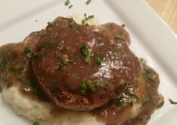 Easy Way to Prepare Delicious Burger &amp; Gravy w/ Taters