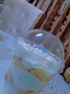 A picture of Cake parfait.